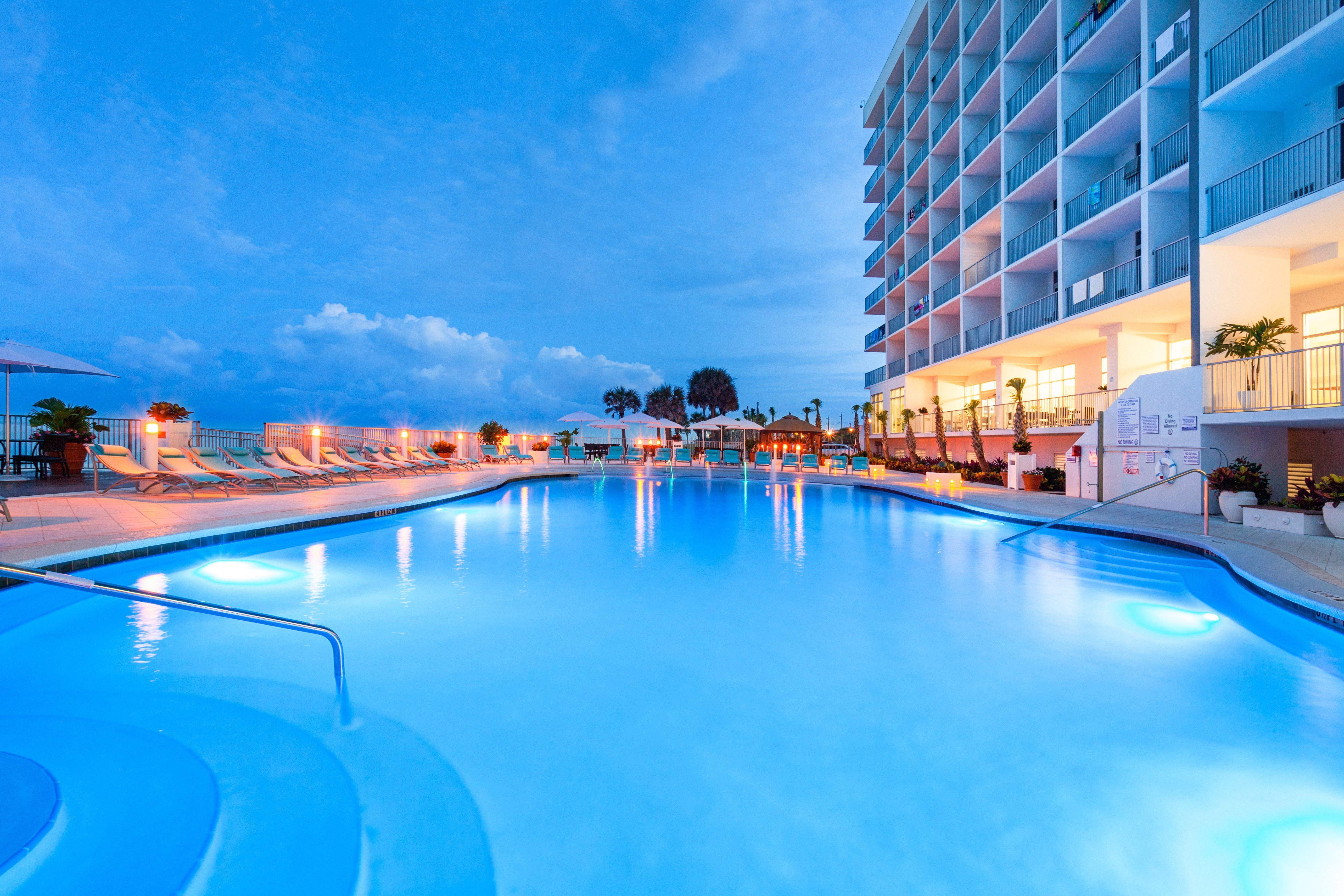 Resort Express & Panama Beachfront By Ihg 3*
