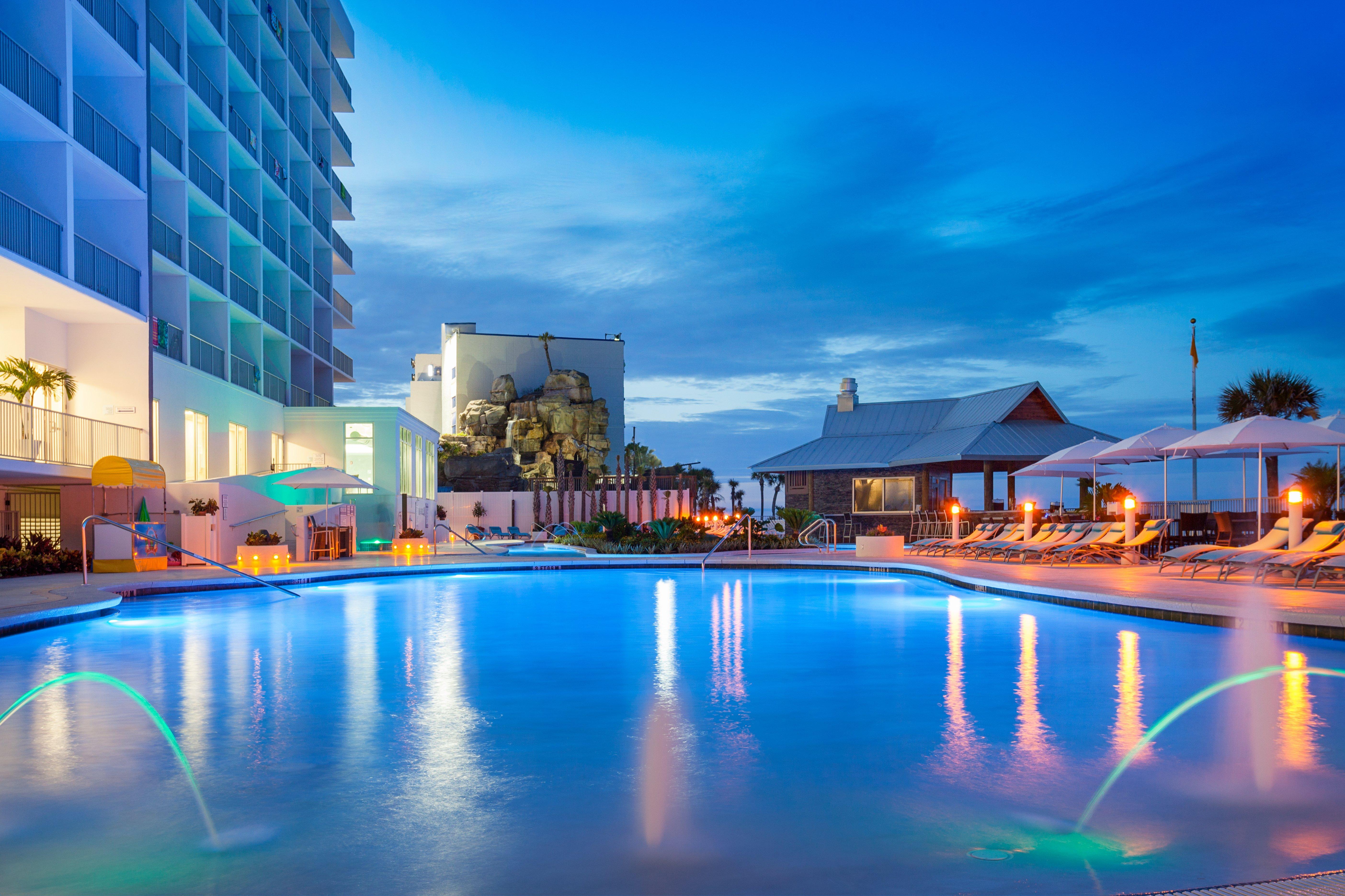Express & Panama Beachfront By Ihg Resort