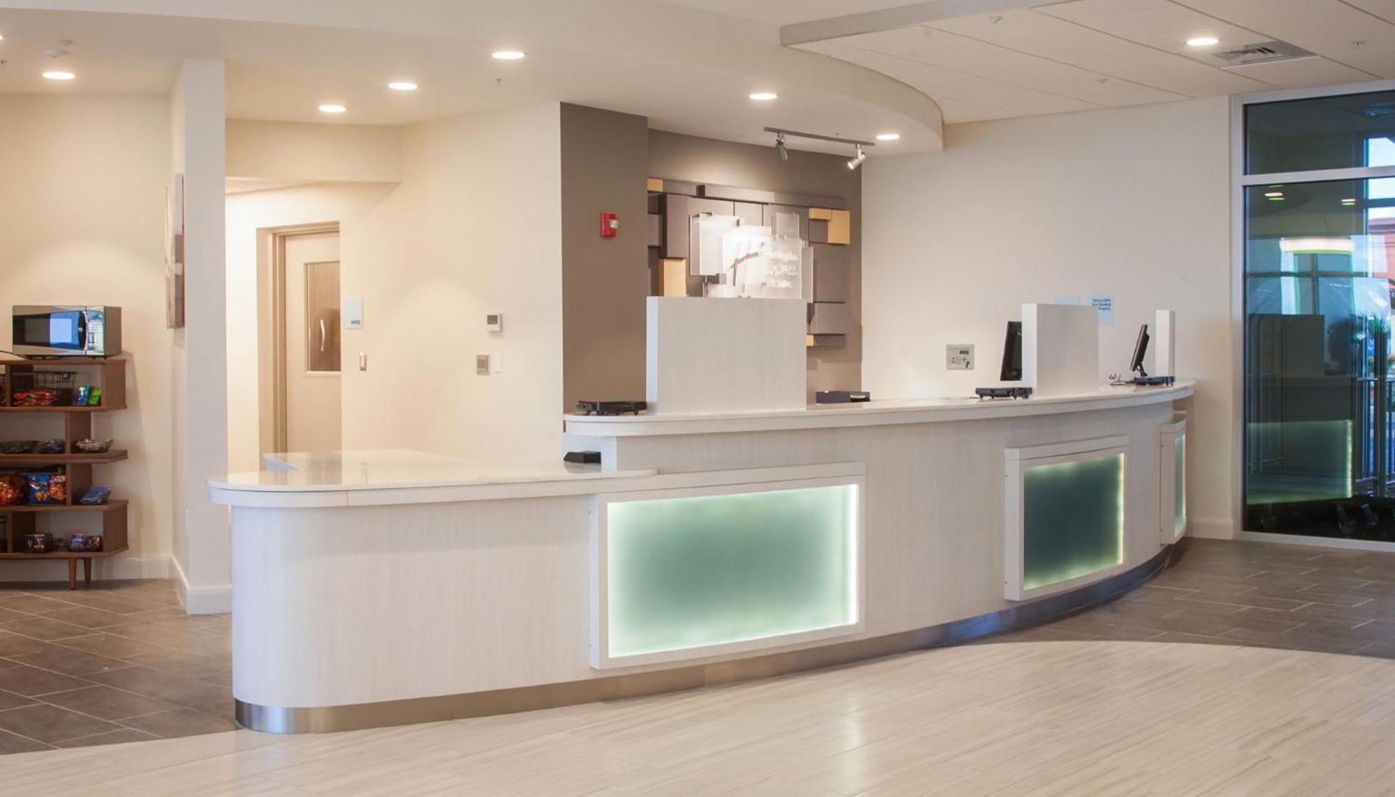Express & Panama Beachfront By Ihg 3* Panama City Beach