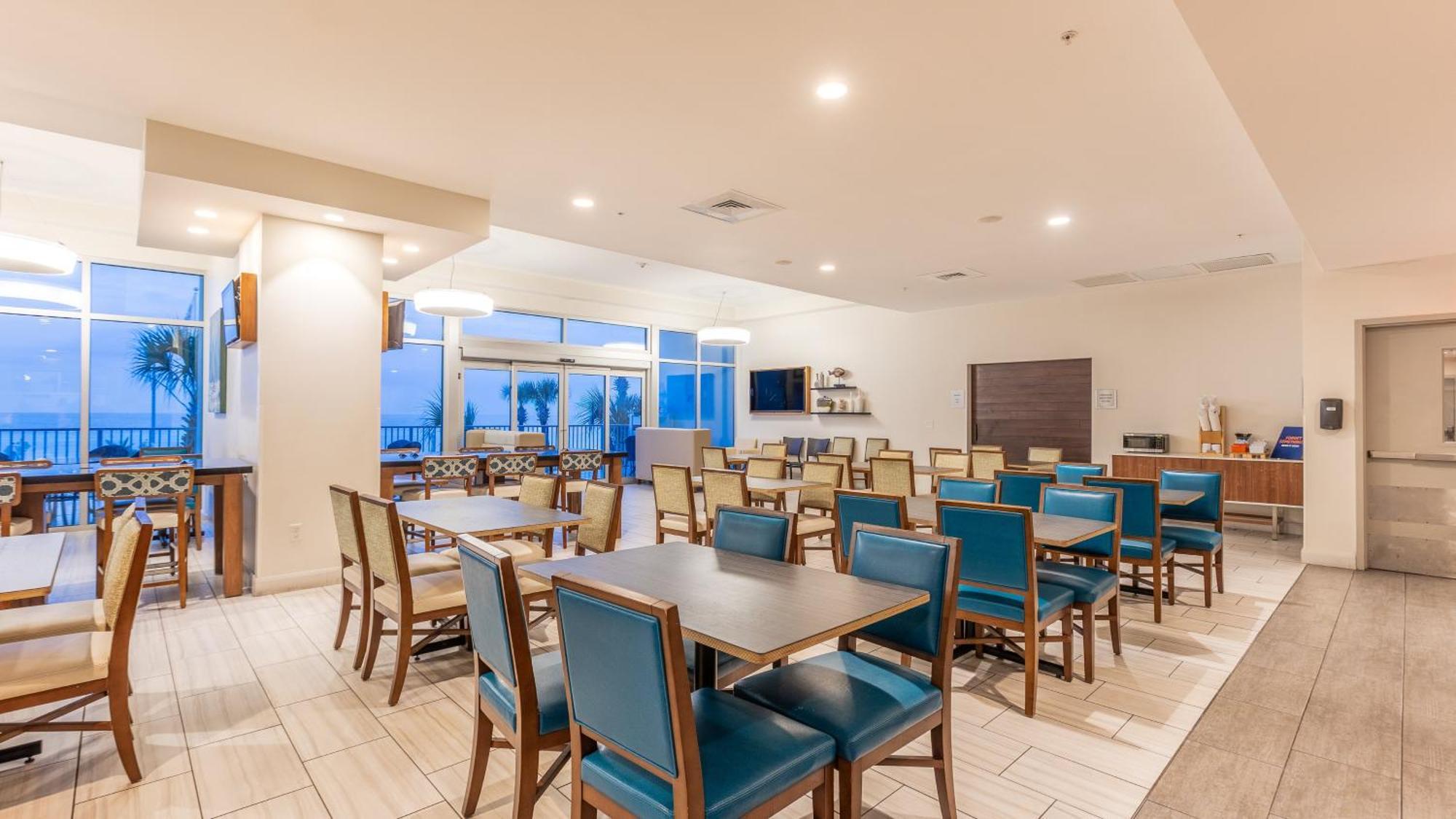 Resort Express & Panama Beachfront By Ihg Panama City Beach
